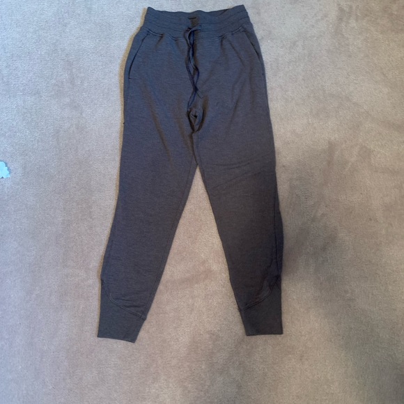 Lulu lemon cotton jogger - Picture 2 of 4